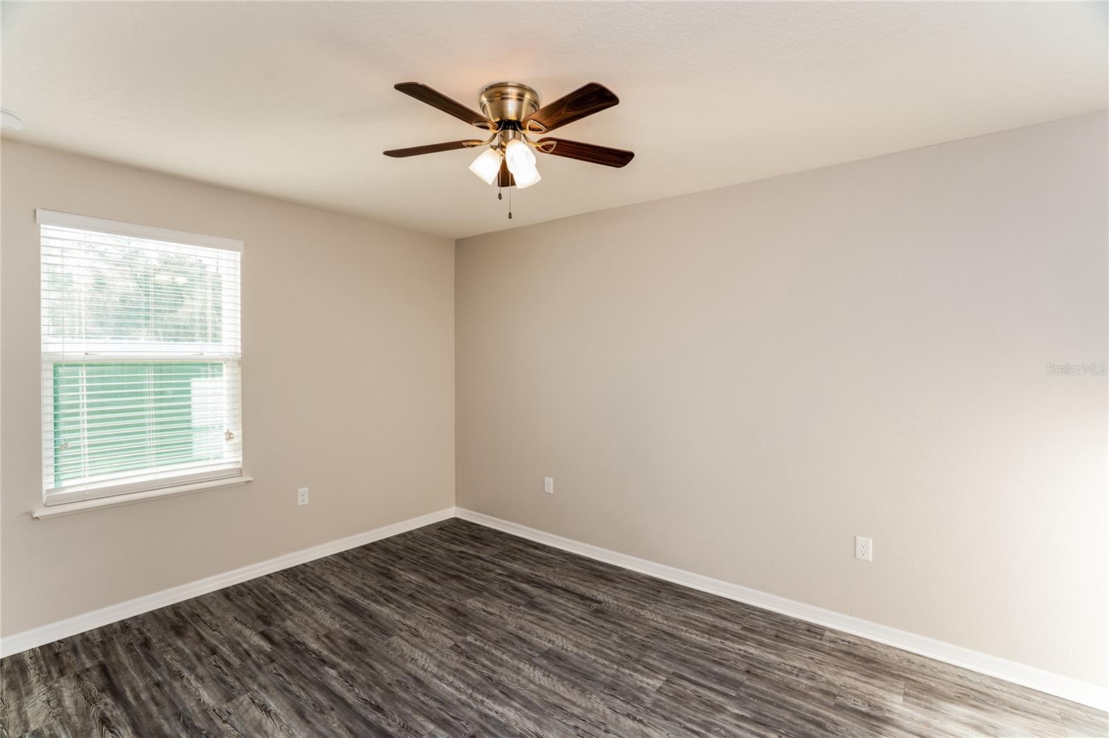 ABBEY GLEN I A-E - Residential