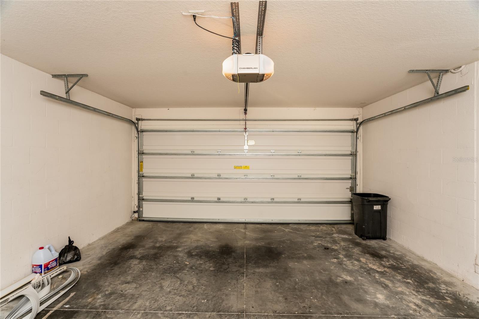 ABBEY GLEN I A-E - Residential