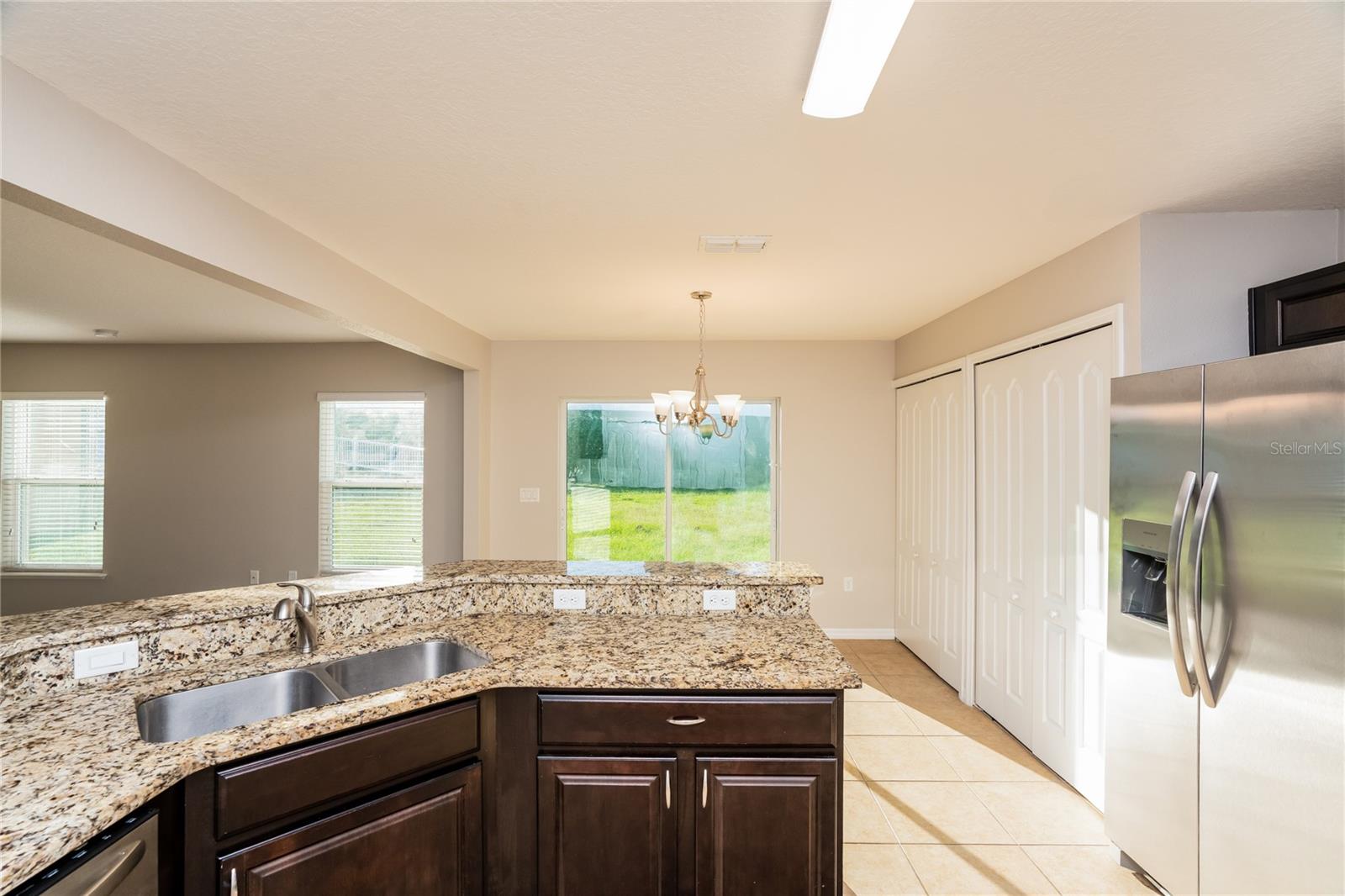 ABBEY GLEN I A-E - Residential