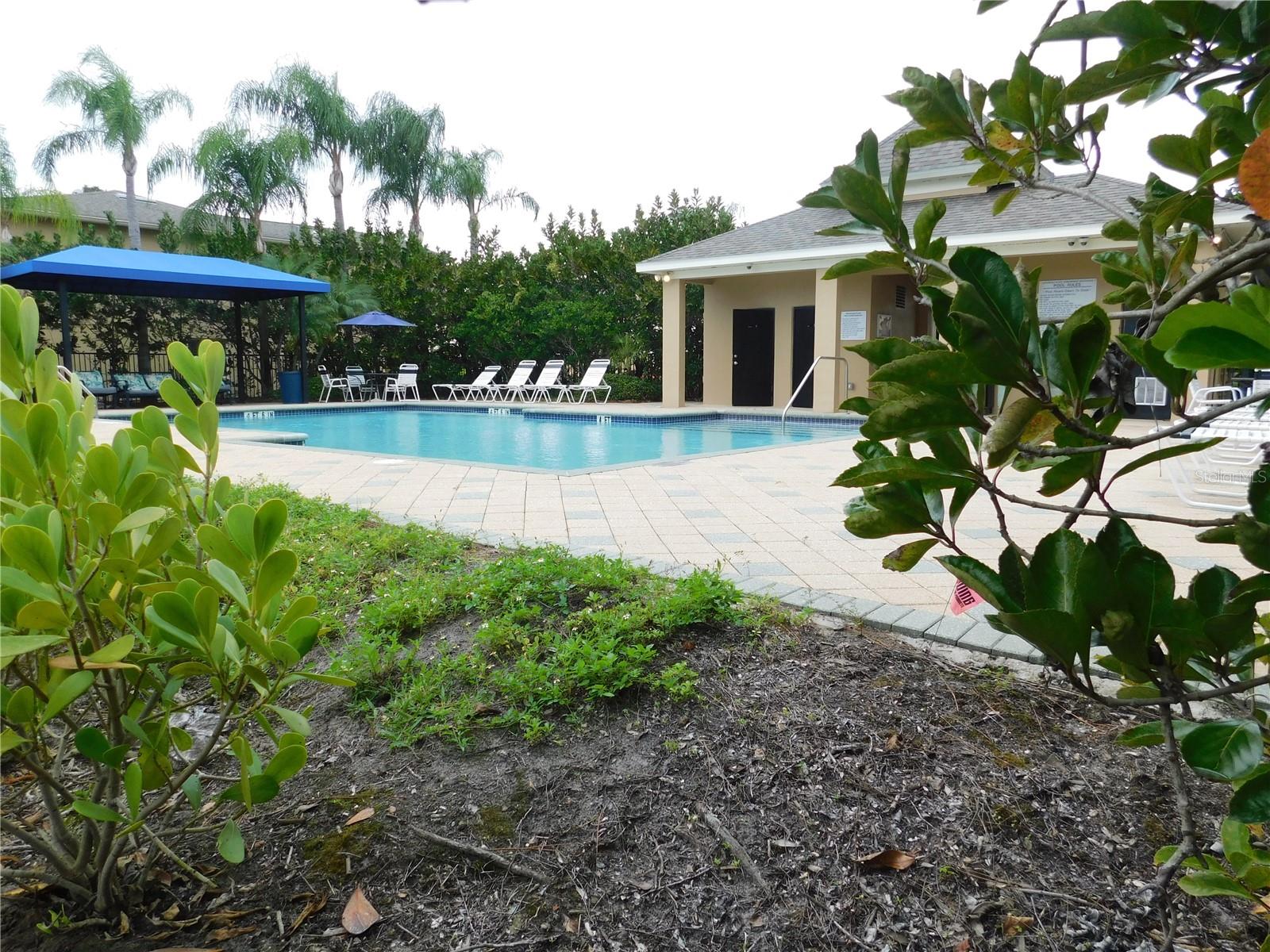 EDGEWATER PLACE - Residential