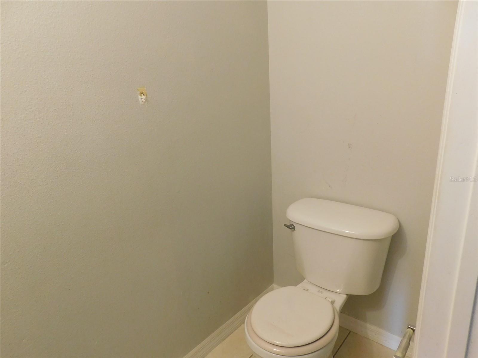 EDGEWATER PLACE - Residential