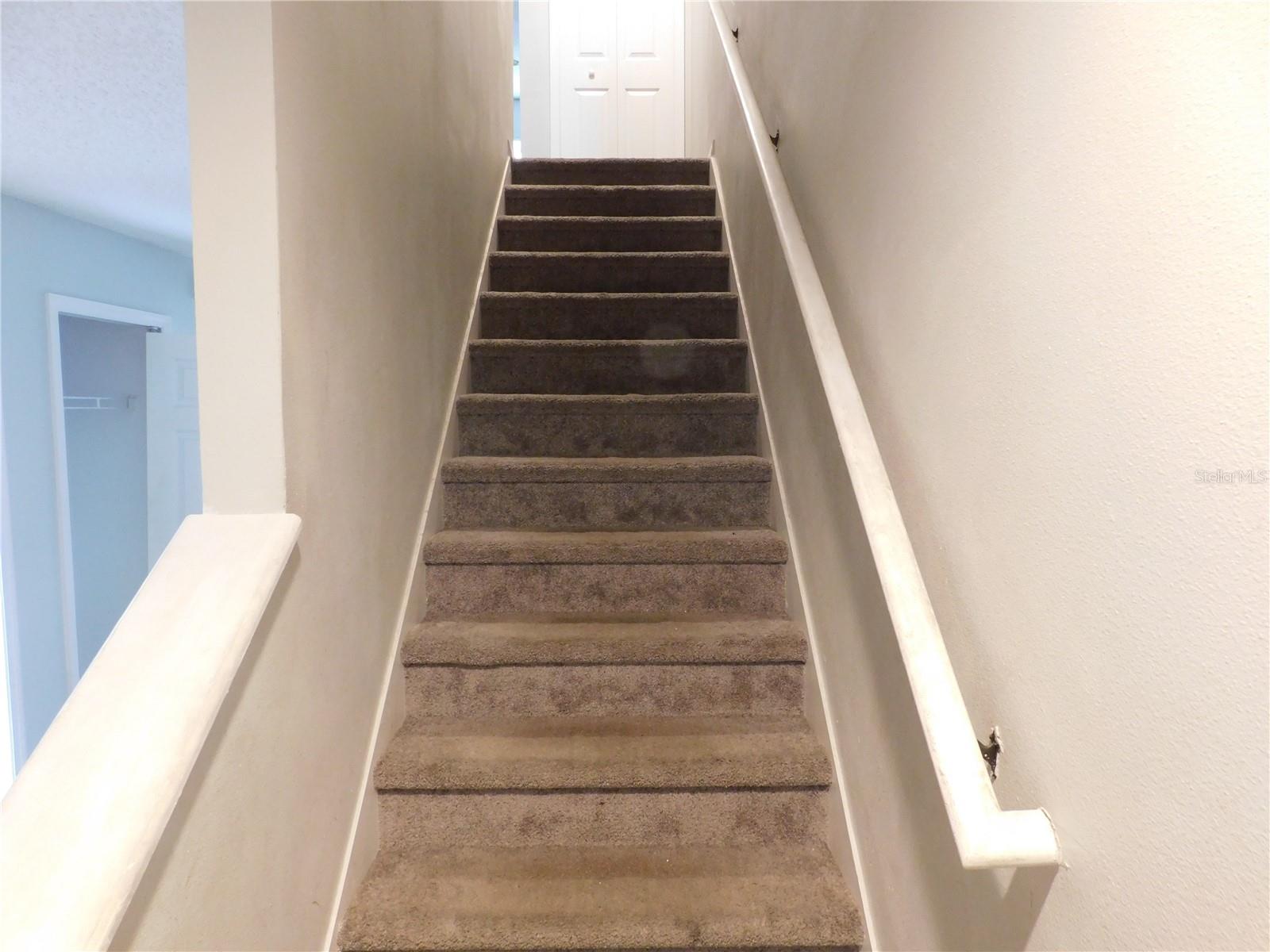 EDGEWATER PLACE - Residential