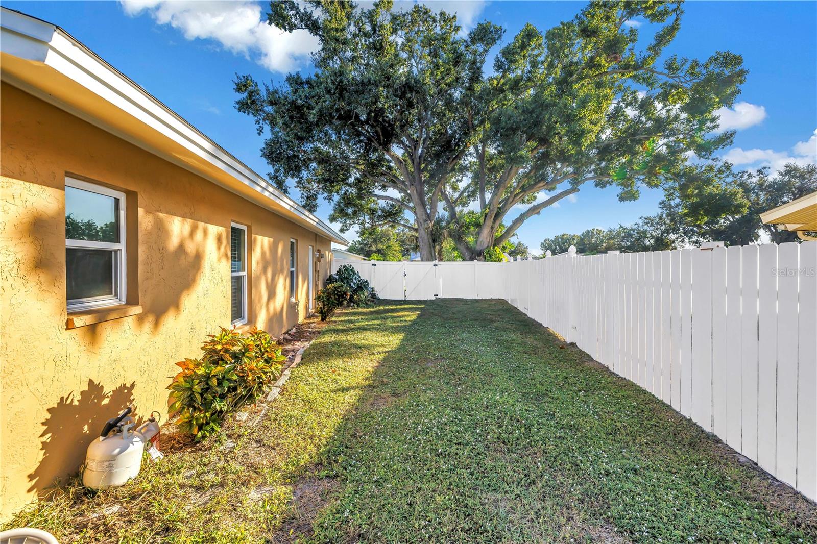 WOODS OF WHITFIELD - Residential