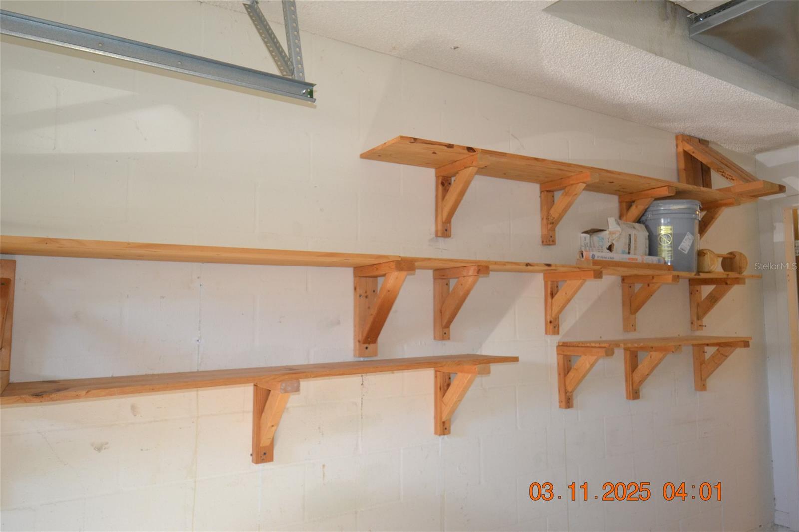 SUN KETCH TWNHMS AT CYPRESS LAKES - Residential Lease