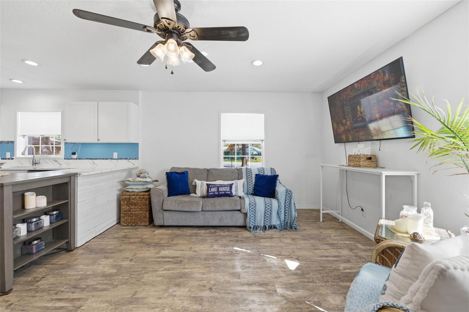 HILLCREST ESTATES - Residential