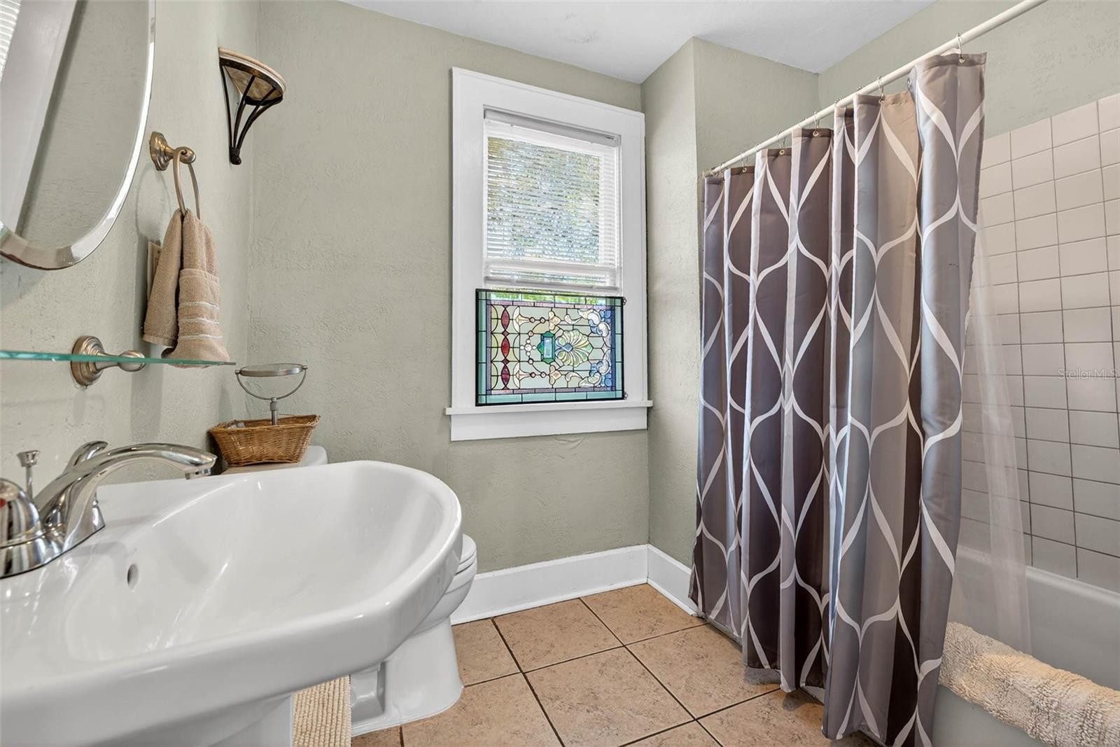 HALLS CENTRAL AVE 1 - Residential