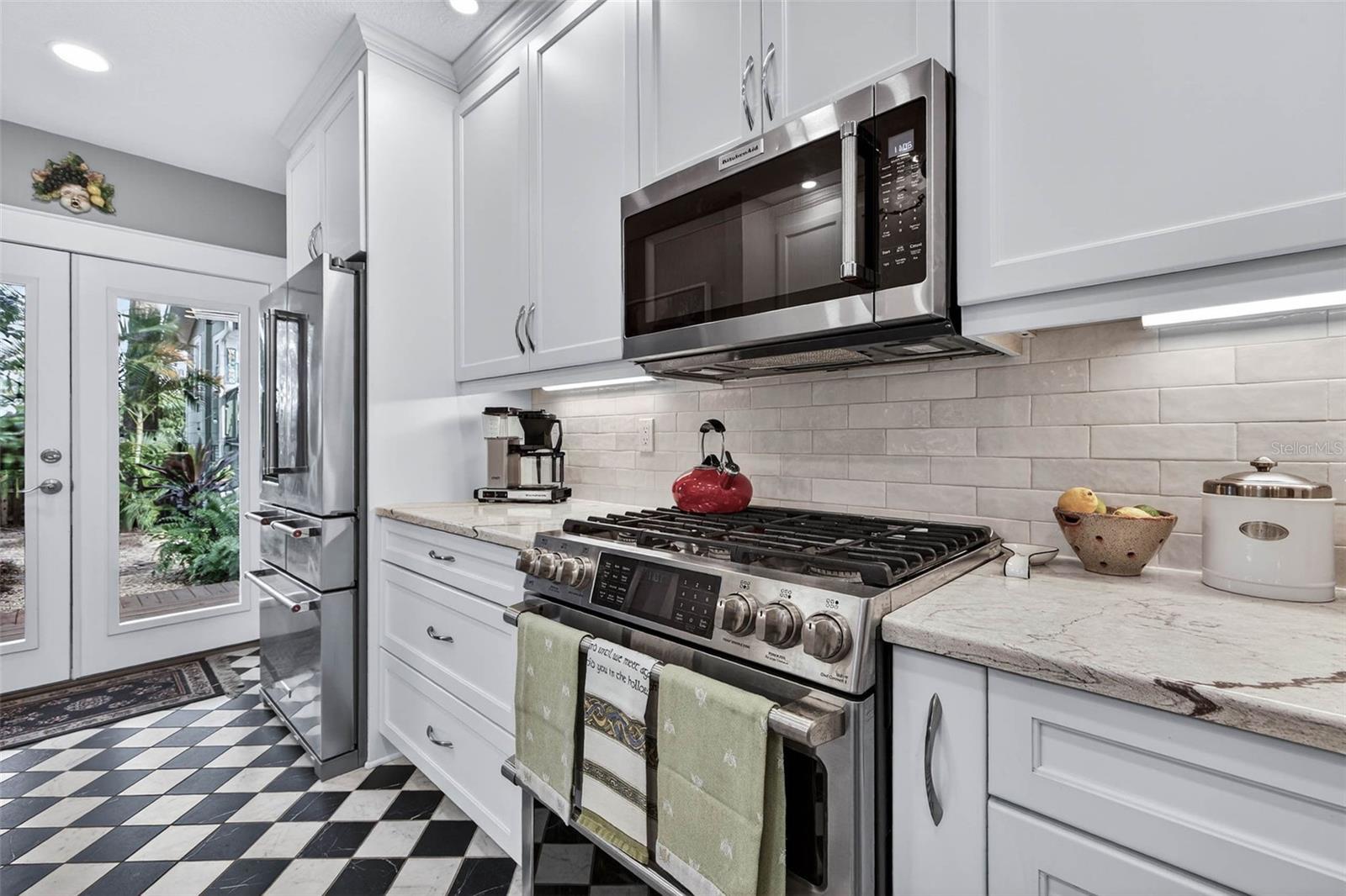 HALLS CENTRAL AVE 1 - Residential