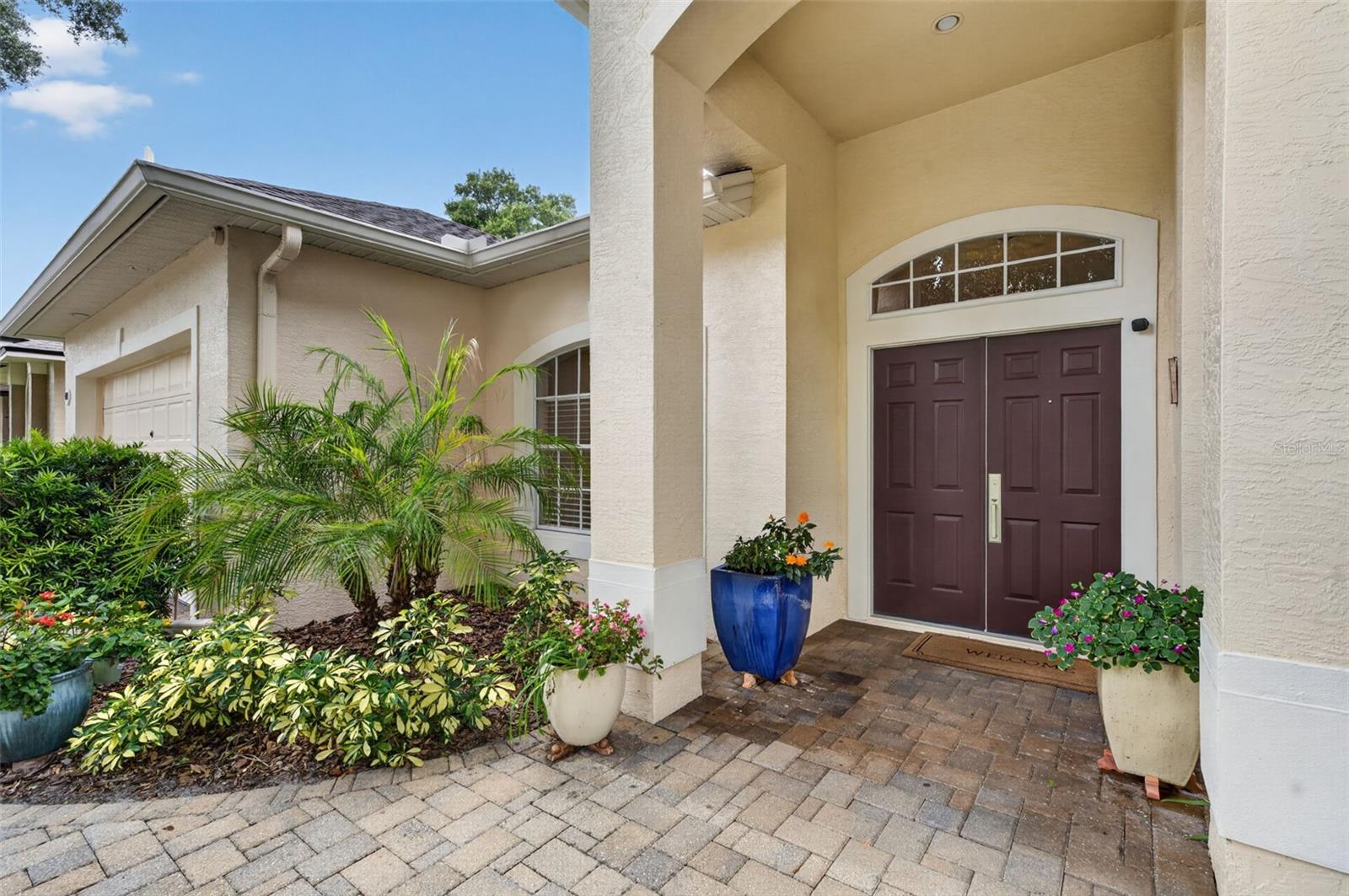 411 DEER POINTE CIRCLE