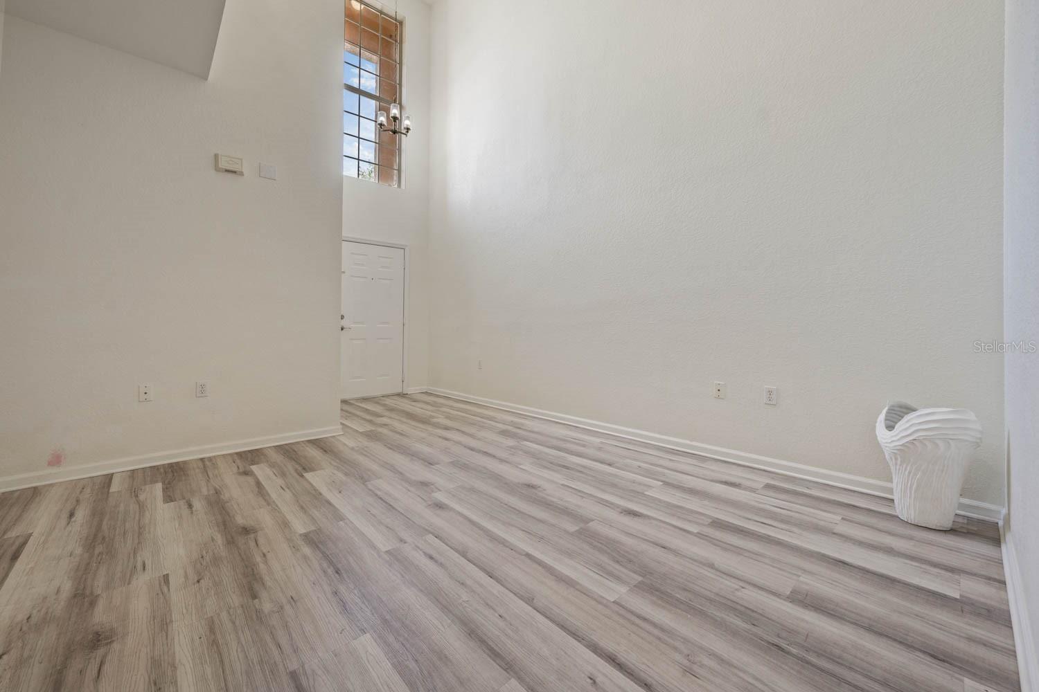 16309 WORCHESTER PALMS COURT