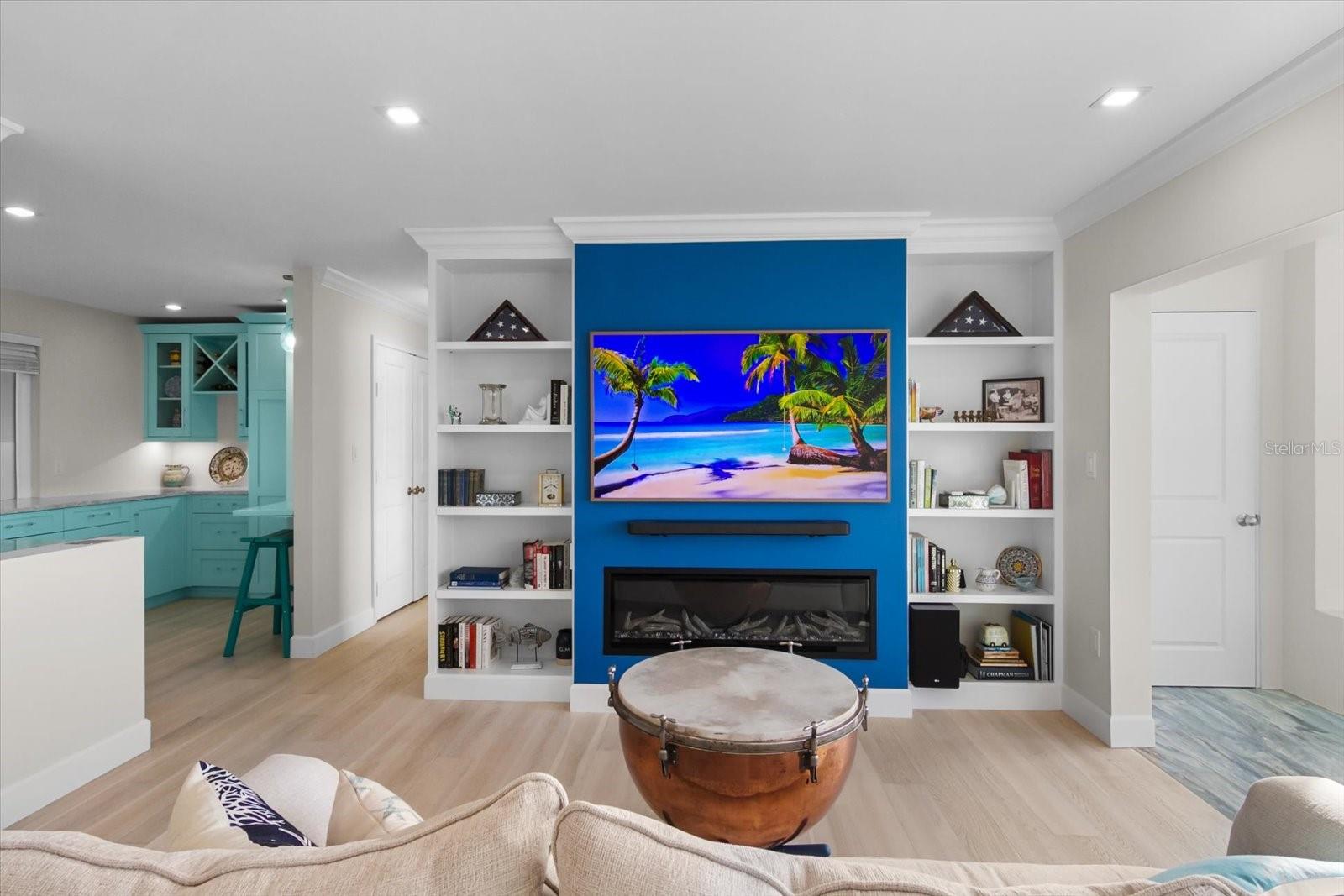 HARBOR HOUSE - Residential