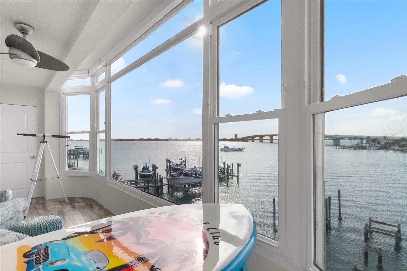 HARBOR HOUSE - Residential