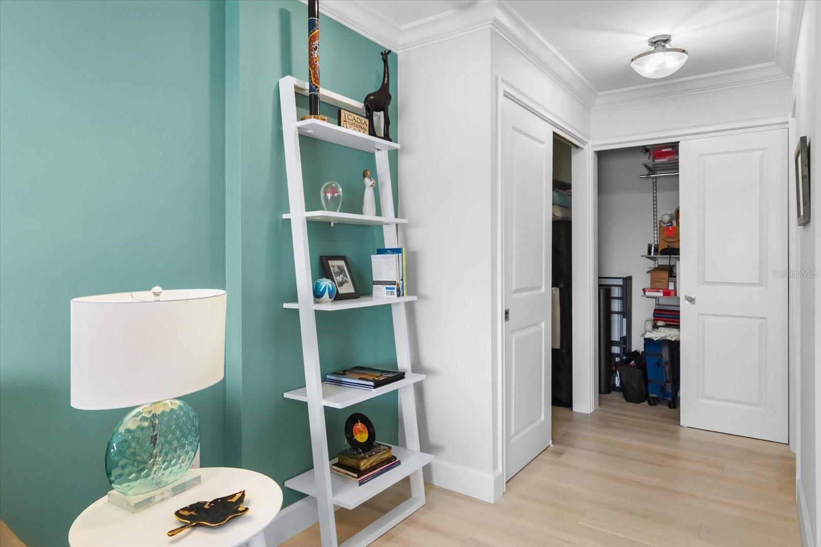 HARBOR HOUSE - Residential