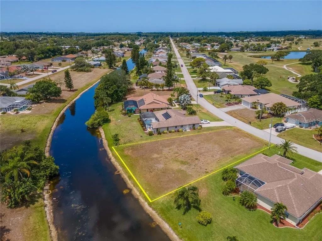 Are you ready to build your forever home? This magnificent cleared lot, perfectly situated on a freshwater canal in the desirable Rotonda West Pebble Beach community, offers an ideal setting for your dream residence. Whether you're an avid golfer or simply enjoy the lifestyle, you'll appreciate access to several nearby golf courses. Boaters will love the convenience of local ramps just minutes away, and the area’s stunning Gulf Coast beaches, shopping, and fantastic local restaurants are all within easy reach. Not sure where to start with building? Need assistance finding the right builder? Just ask—we're here to help make your dream a reality.