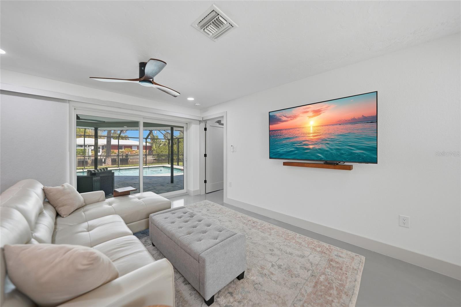 SUNCOAST HARBORS - Residential