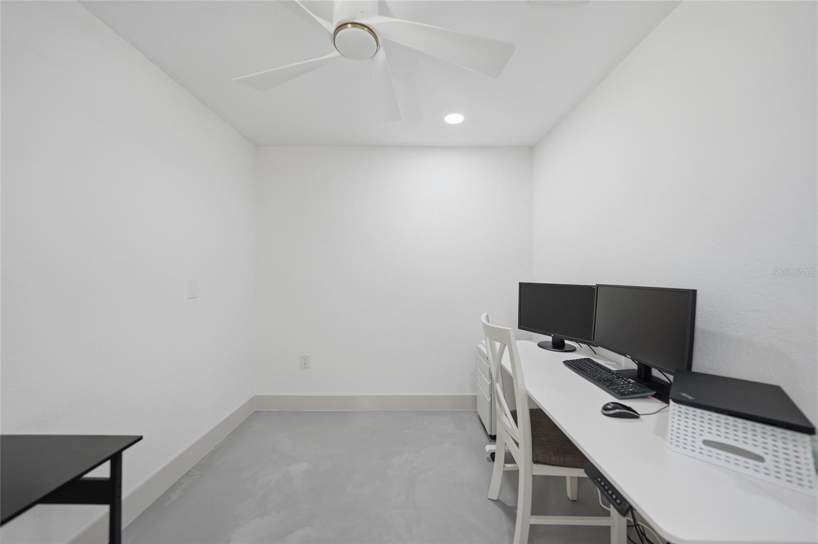 SUNCOAST HARBORS - Residential