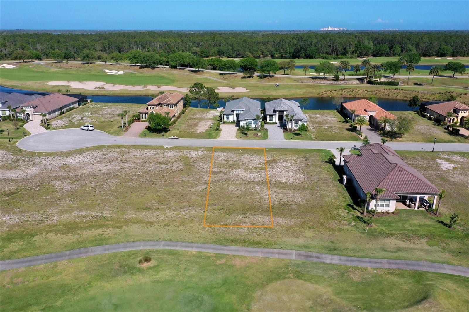 CONSERVATORY HAMMOCK BEACH - Land
