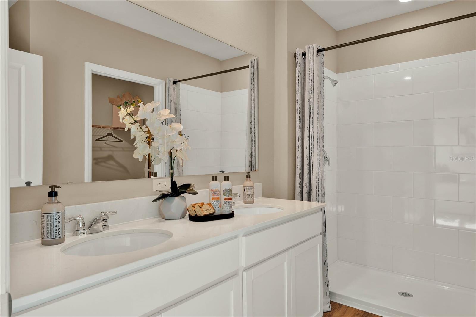 CROSSROADS AT KELLY PARK - Residential