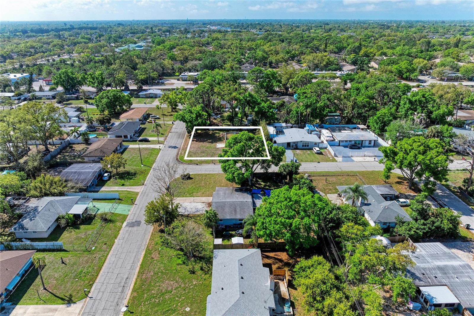 KENSINGTON PARK - Land