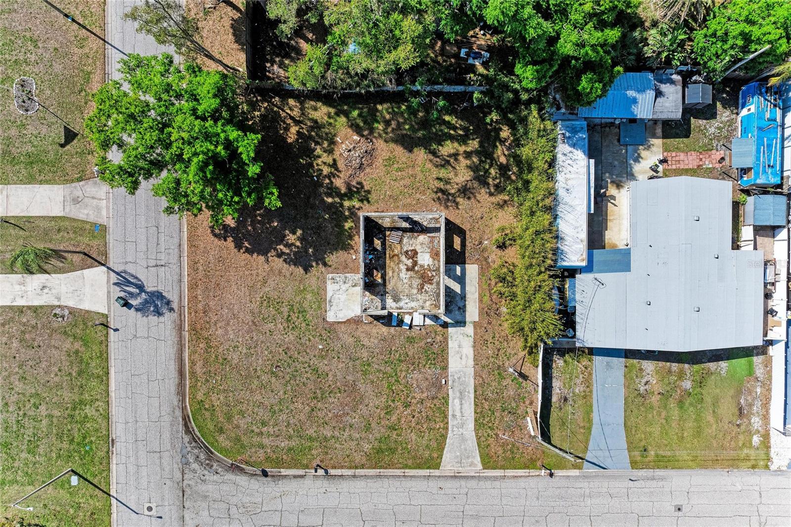 KENSINGTON PARK - Land