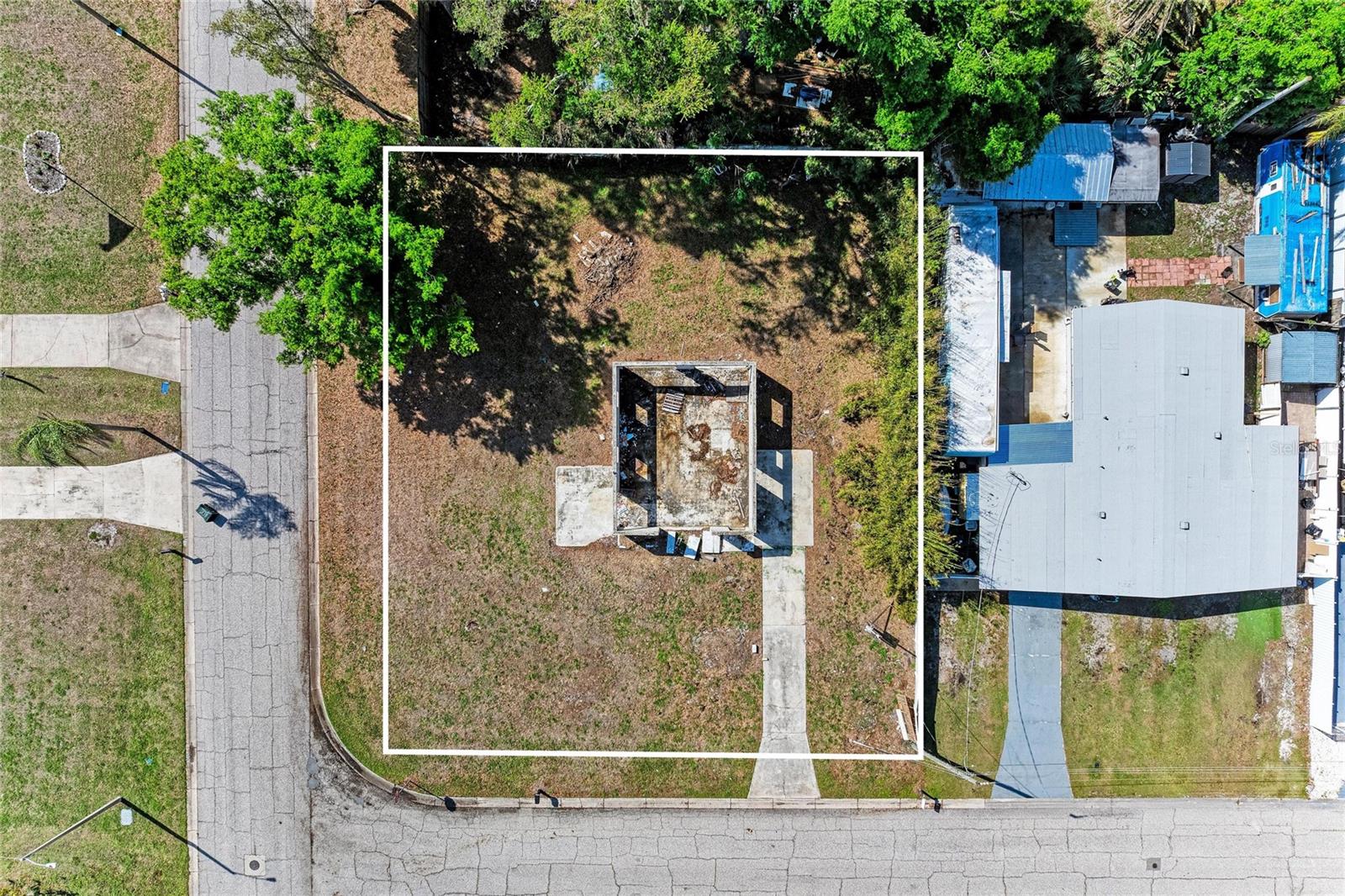 KENSINGTON PARK - Land