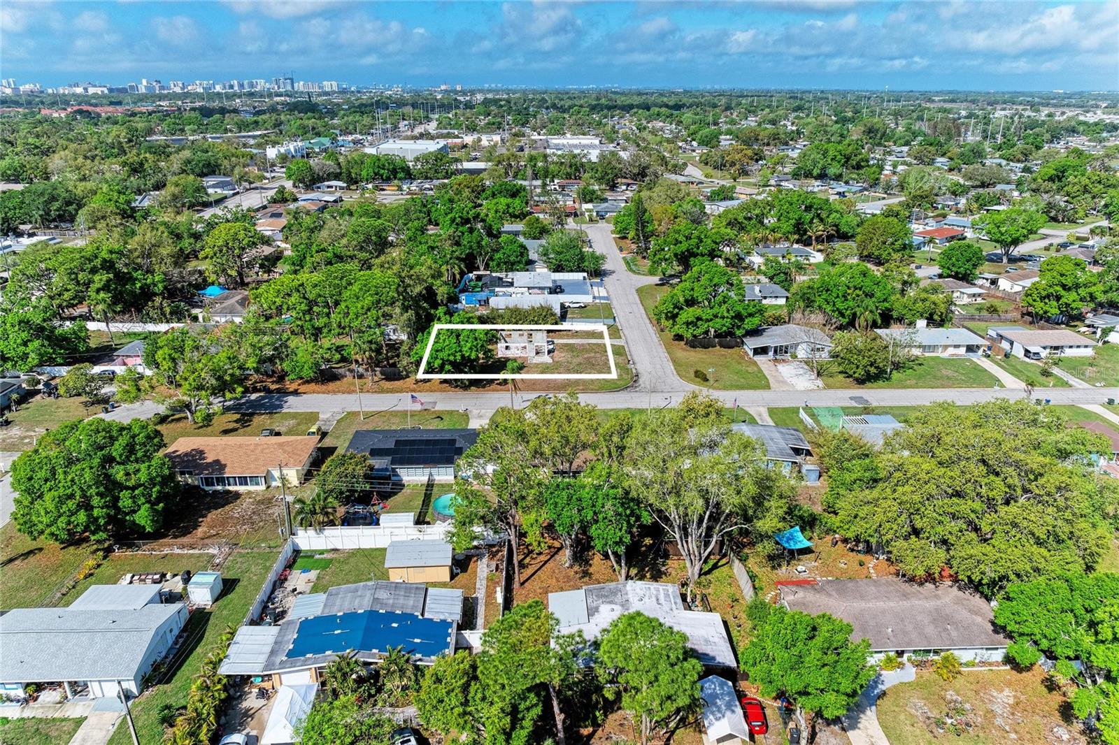 KENSINGTON PARK - Land