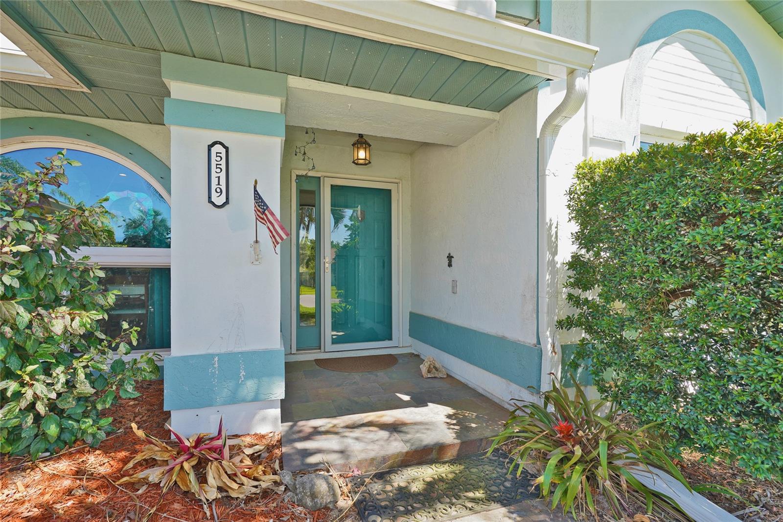5519 BENT OAK DRIVE