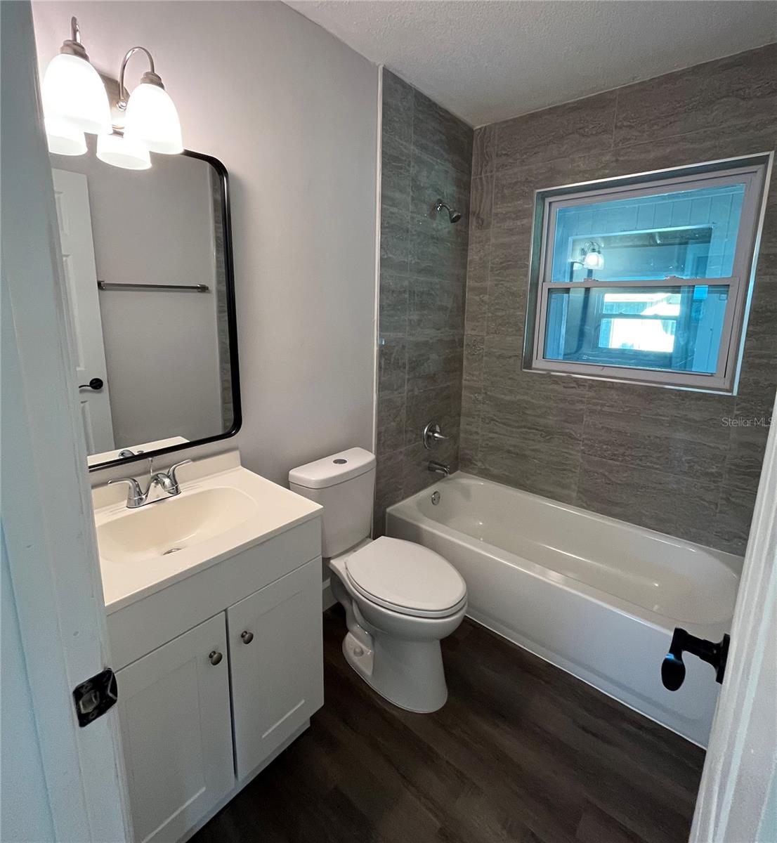 BEAR LAKE HILLS - Residential