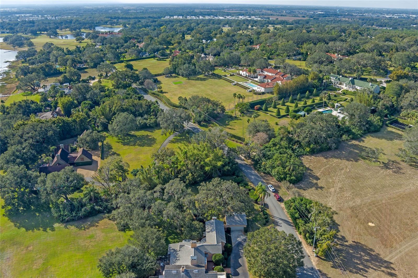 MOUNTAIN LAKE ESTATES - Residential