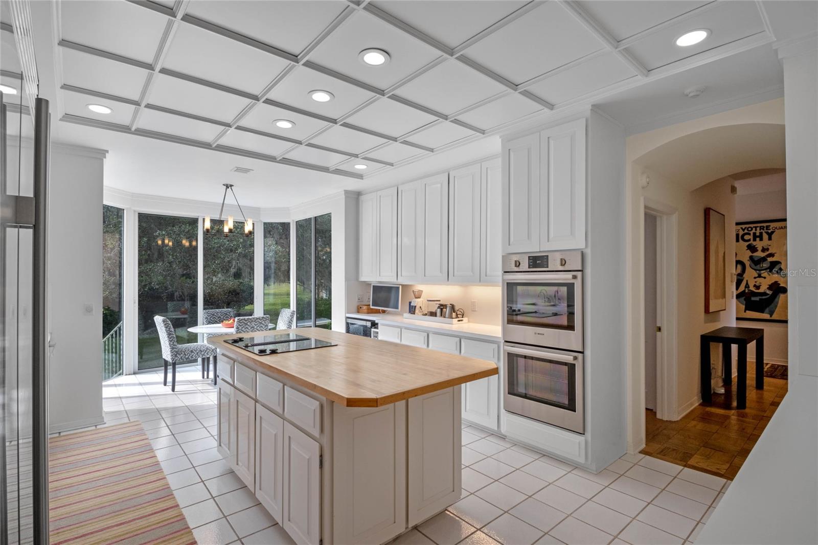 MOUNTAIN LAKE ESTATES - Residential