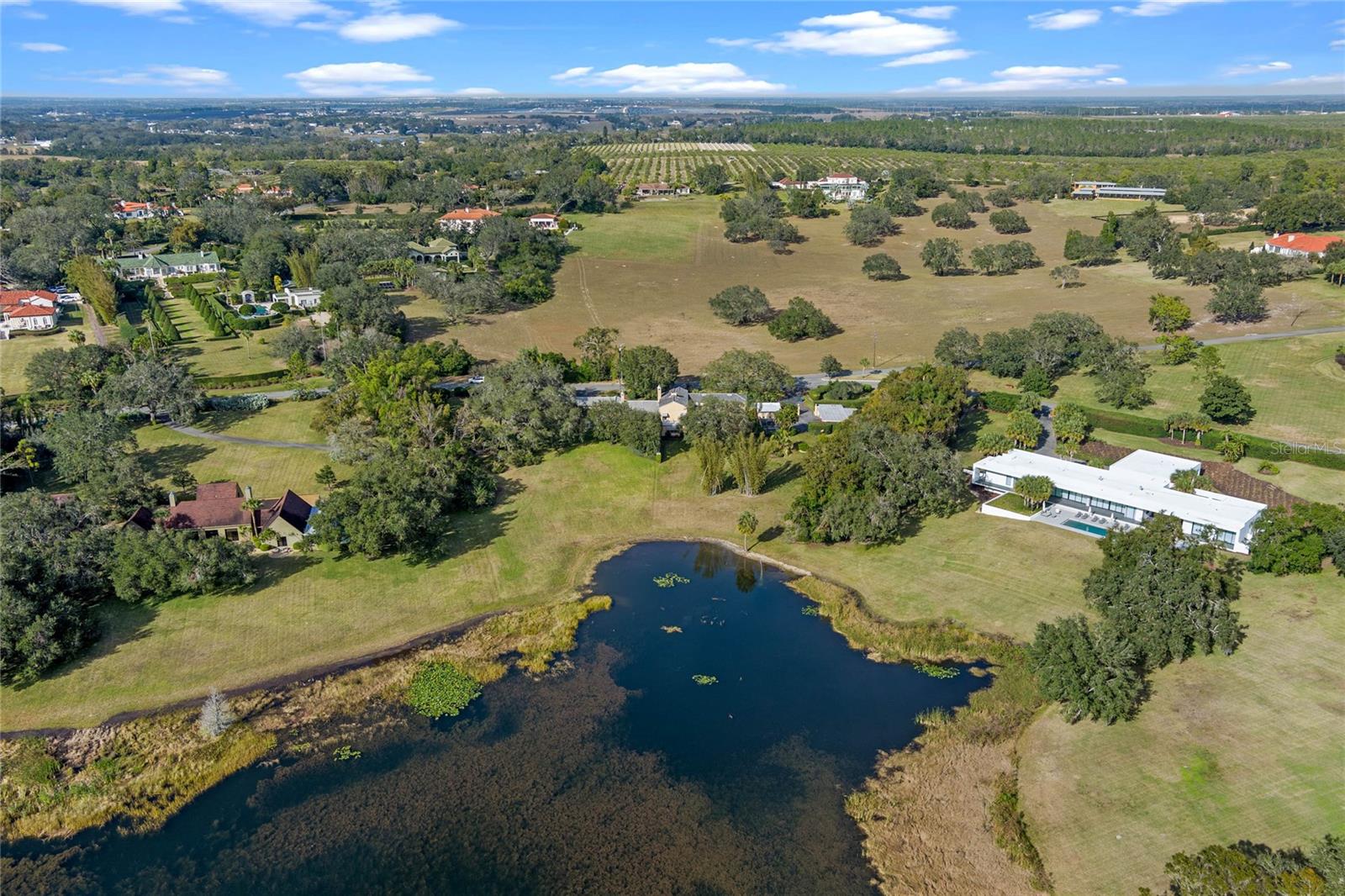 MOUNTAIN LAKE ESTATES - Residential