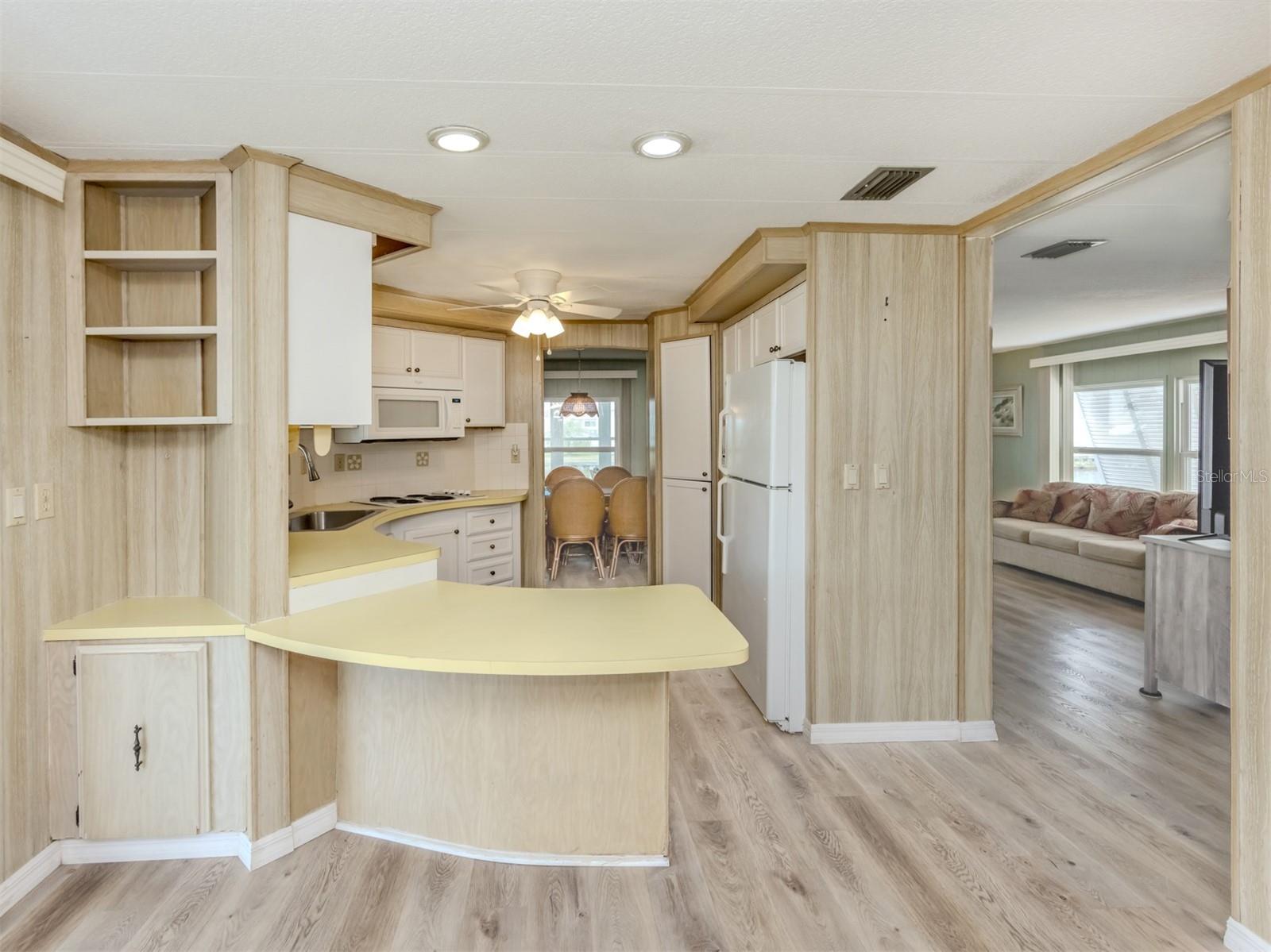 HARBOR COVE - Residential