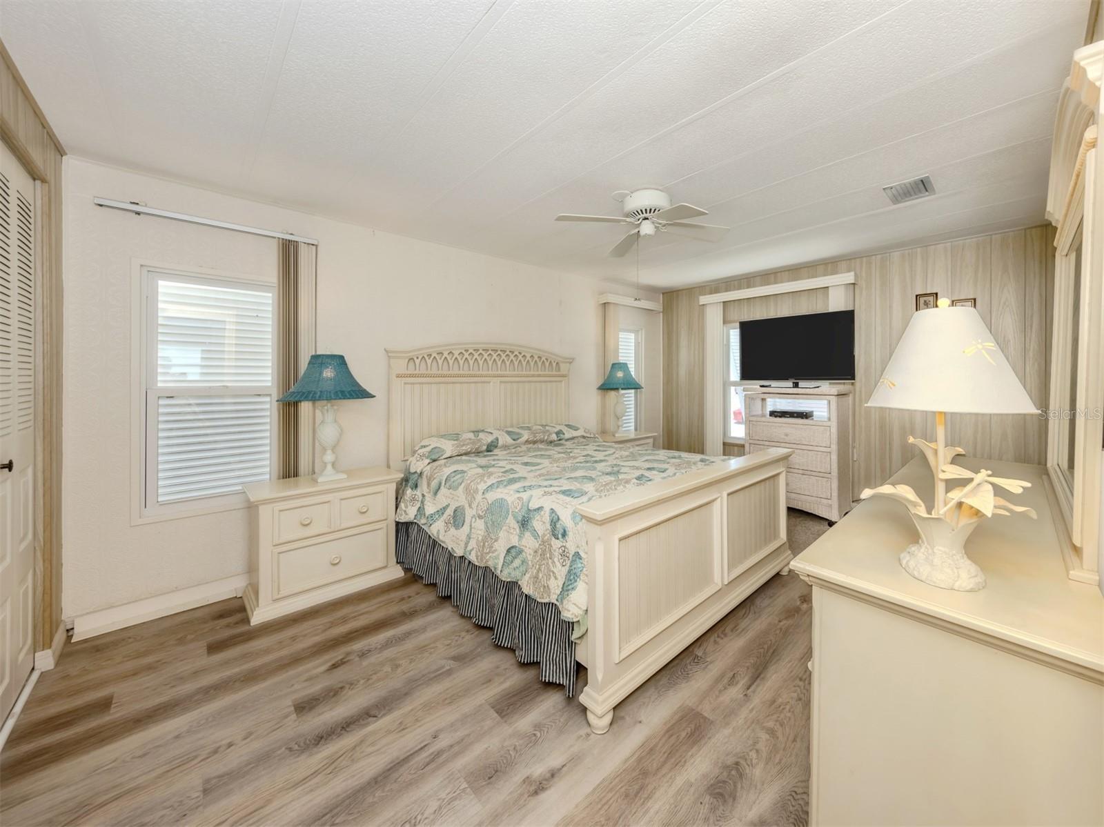 HARBOR COVE - Residential