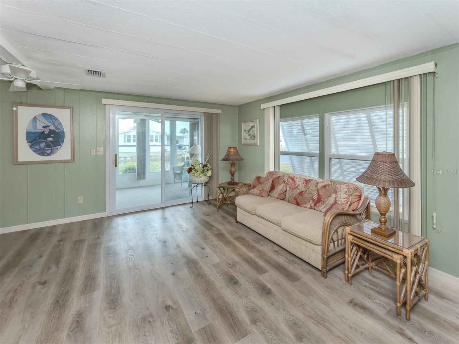 HARBOR COVE - Residential