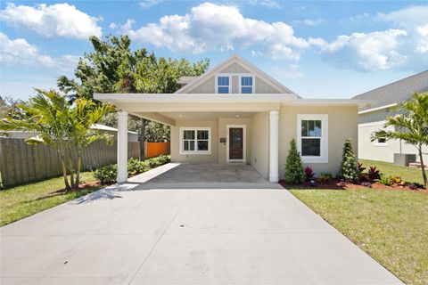 Photo of 23 N Edwards Street, Plant City, FL 33563 (MLS # TB8413574)