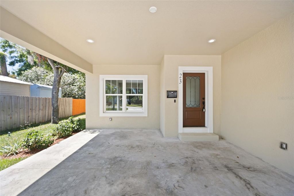 Photo of 23 N Edwards Street, Plant City, FL 33563 (MLS # TB8413574)