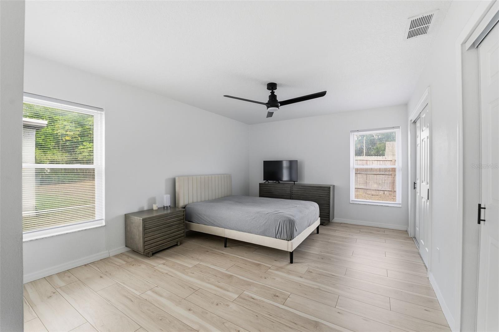 SAN CLEMENTE VILLAGE - Residential