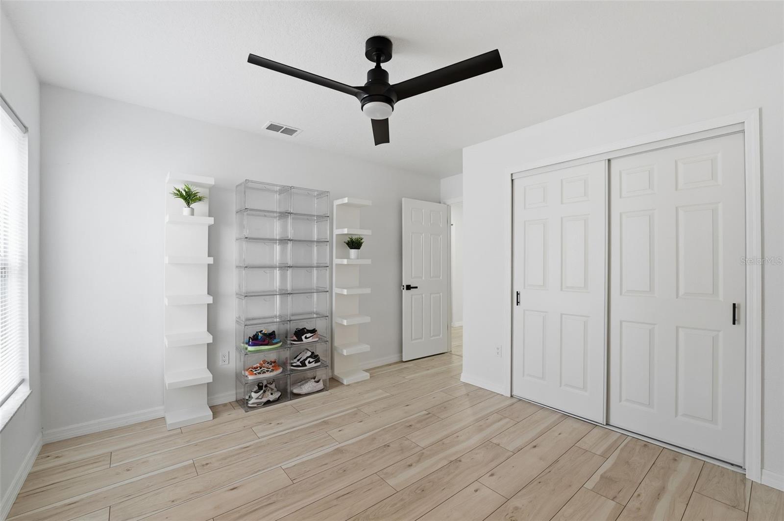 SAN CLEMENTE VILLAGE - Residential