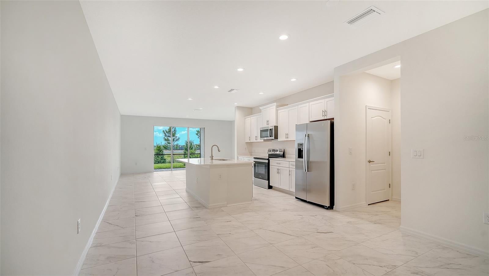 2357 WASHINGTON PALM COURT