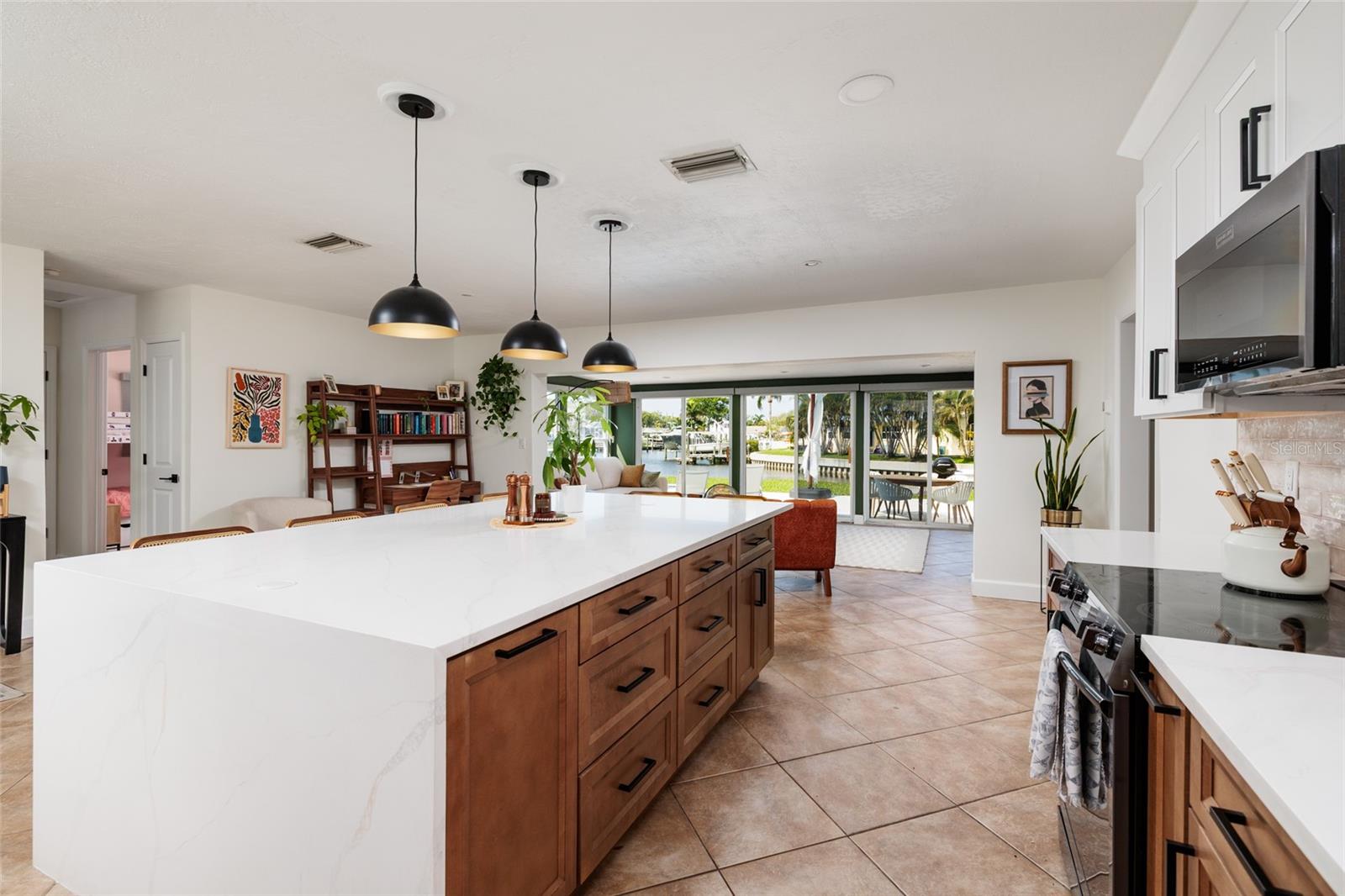 SUN PLAZA ISLES SEC 3 - Residential