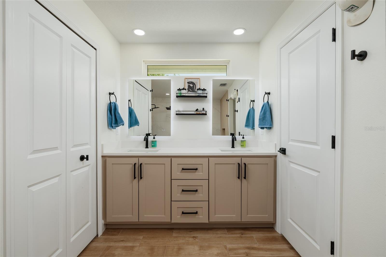 SUN PLAZA ISLES SEC 3 - Residential