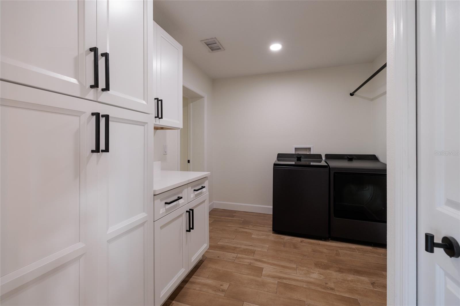 SUN PLAZA ISLES SEC 3 - Residential