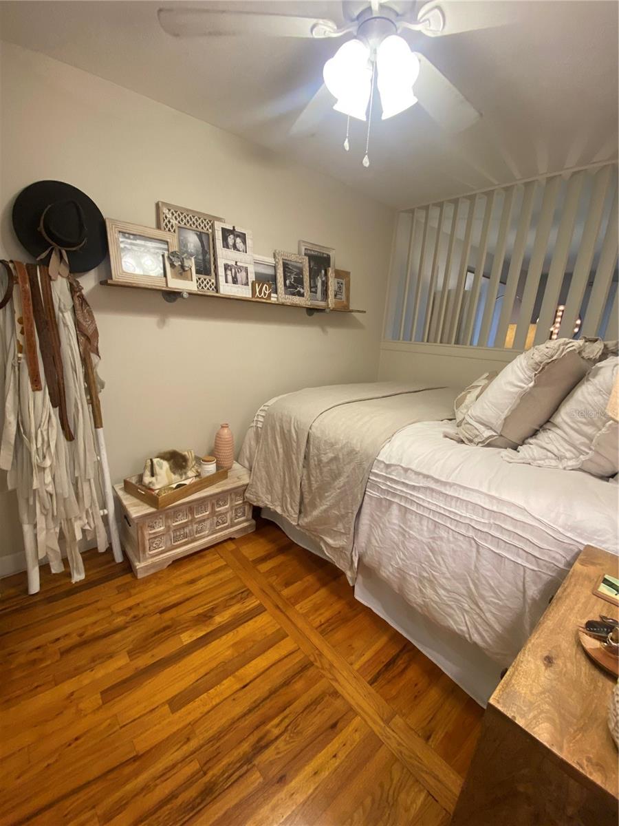 HAMPSHIRE HOUSE - Residential