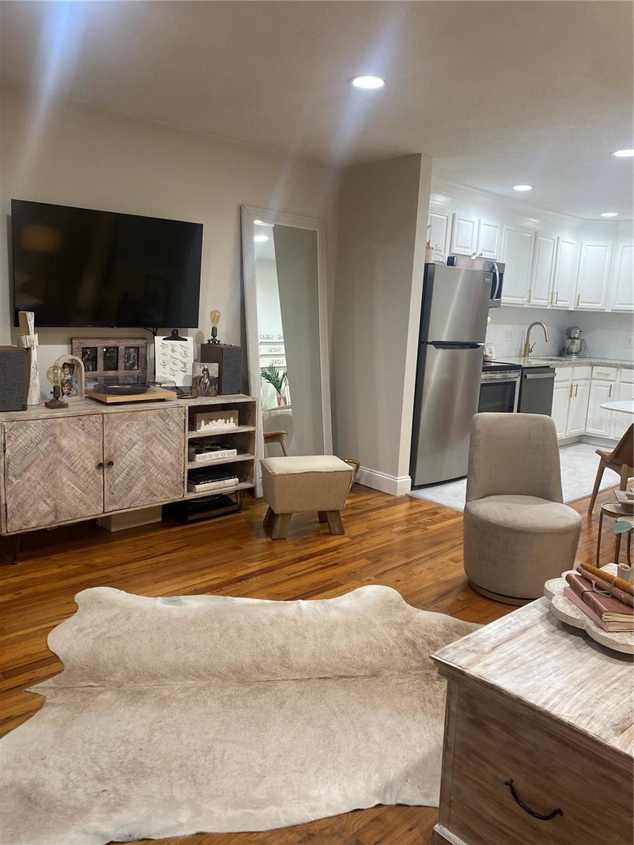 HAMPSHIRE HOUSE - Residential