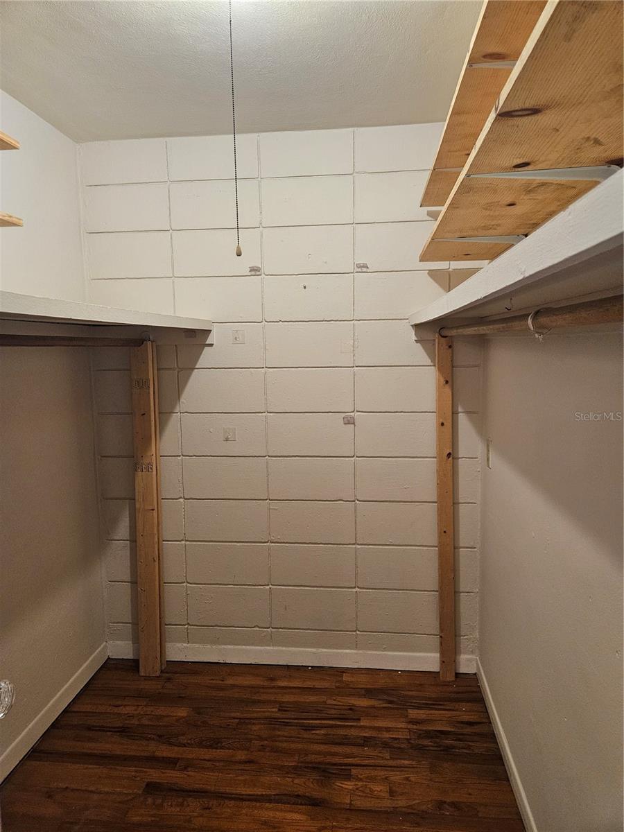 HAMPSHIRE HOUSE - Residential