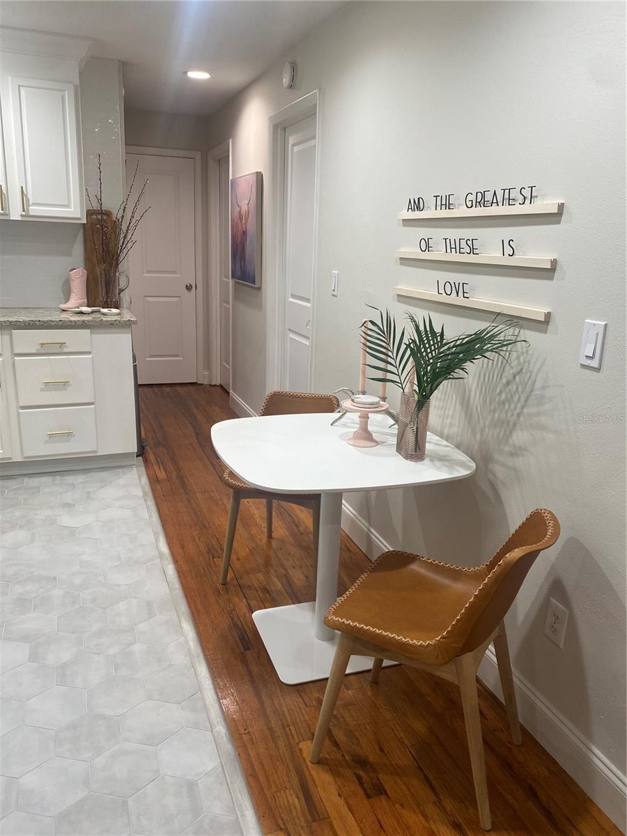 HAMPSHIRE HOUSE - Residential