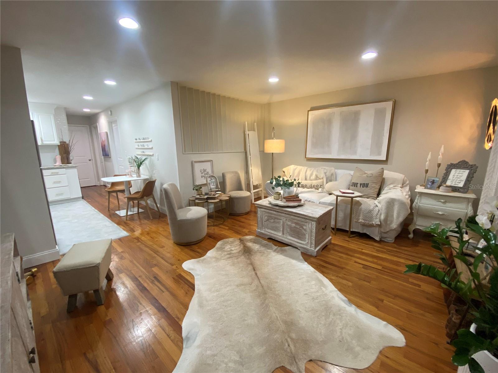 HAMPSHIRE HOUSE - Residential