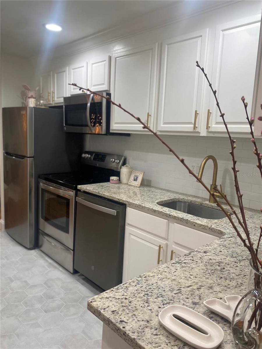 HAMPSHIRE HOUSE - Residential