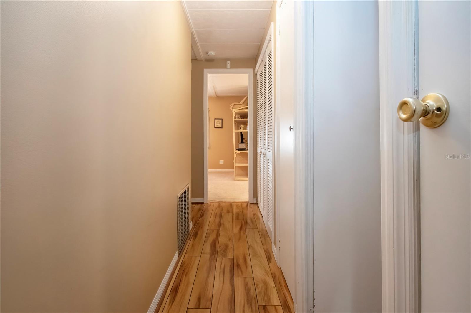 SKYWAY VILLAGE ESTATES CO-OP - Residential