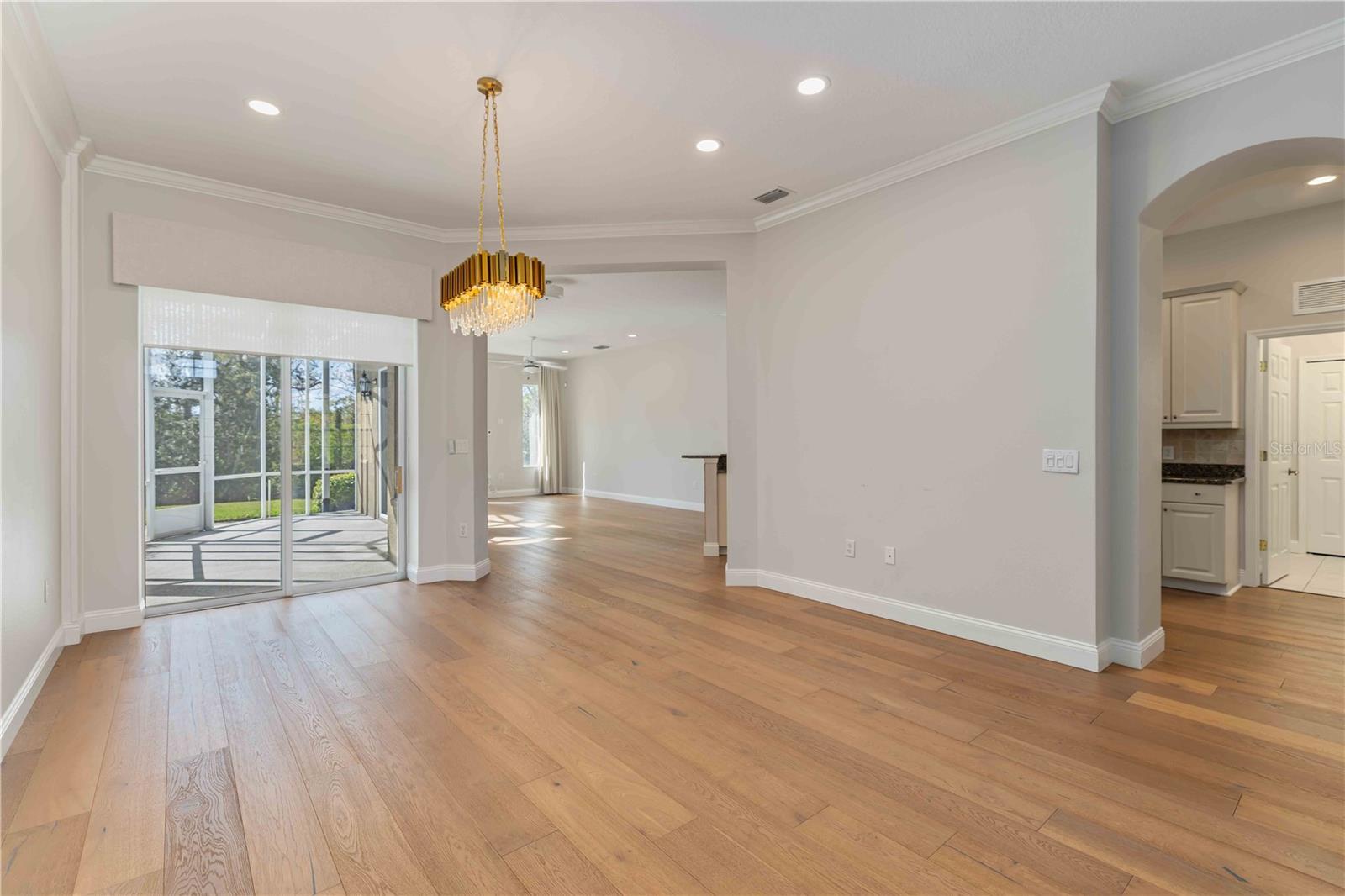 ASHLEY TRACE AT UNIVERSITY PLACE - Residential