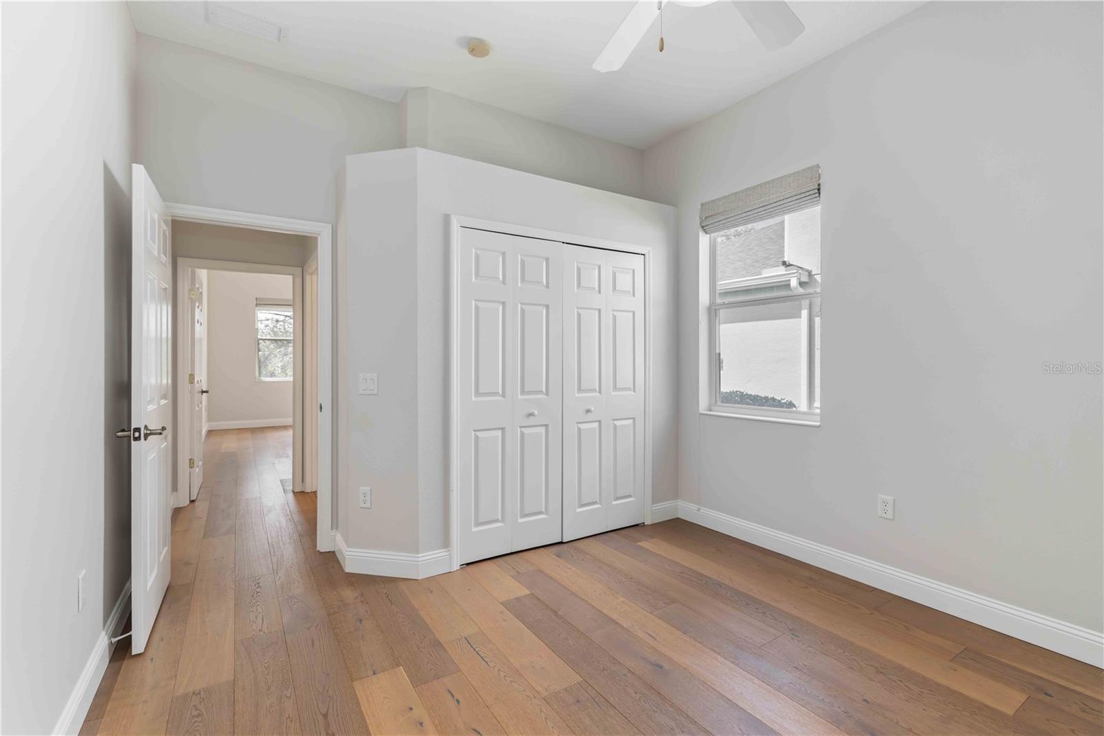 ASHLEY TRACE AT UNIVERSITY PLACE - Residential